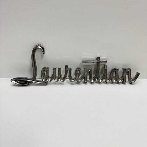 1967 Pontiac Laurentian Front Fender Emblem Script Trim Molding Pair Canada 60s - Picture 1 of 5